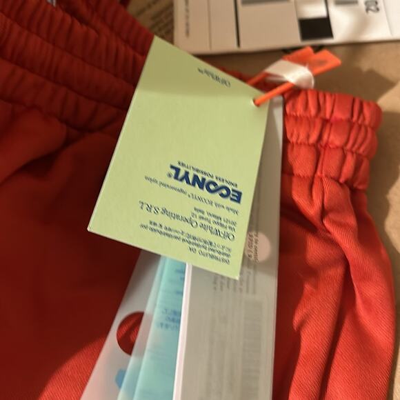 OFF-WHITE™ Brick Red Shorts M - Picture 9 of 16